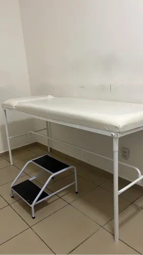 Maca branca para salão + escada