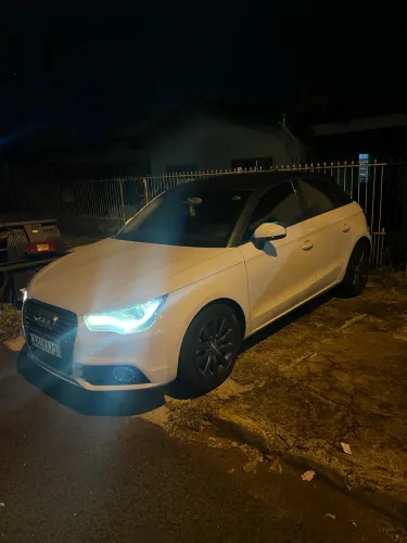 Audi A1 Sportback 1.4 TFSI 5P S-tronic 2013