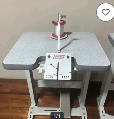 Máquina de fabricar laços elastic