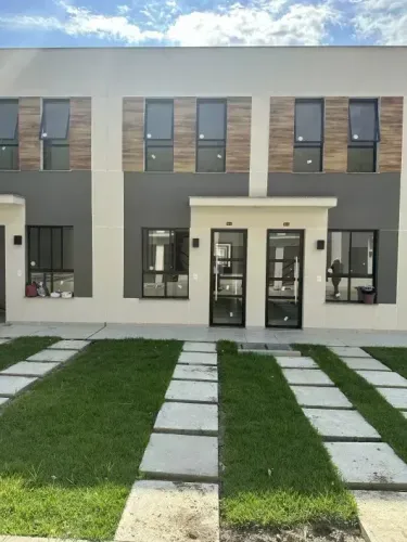 Casa Condomínio fechado em Vargem Grande