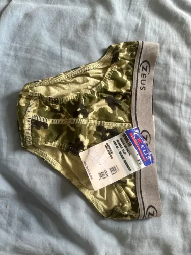 Cueca infantil TAM P verde 2 a 4 anos