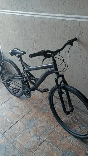 Bicicleta Houston Stinger Aro 26 - Full Suspension - Toda Preta