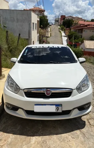 Fiat Grand Siena Attrac. 1.4 EVO F.flex 8V 2016
