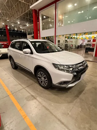 Mitsubishi Outlander 2.0 16V 160cv Aut. 2016