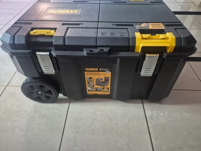 CAIXA DE FERRAMENTAS DEWALT TSTAK