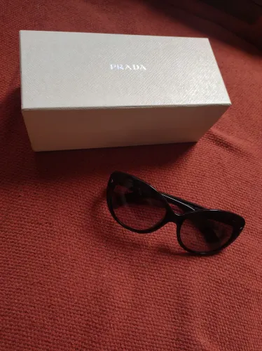 Óculos de Sol Prada 