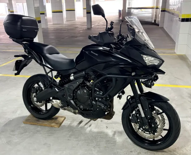 Versys 650 completa 5.000 km