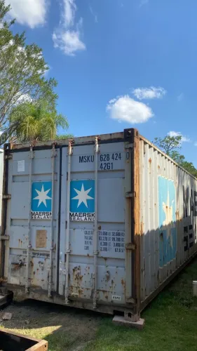 container para depósito ou armazenamento