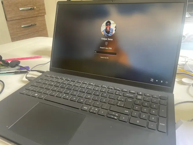 Notebook Dell Inspiron 15 3520 | 12ª geração | 256 GB | 8GB de RAM | 15,6?