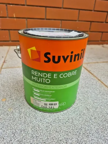 Tinta Suvinil Lacrada na cor areia, acabamento fosco