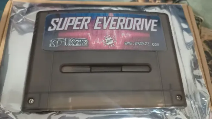 Vendo ou troco Everdrive DSP para Super Nintendo