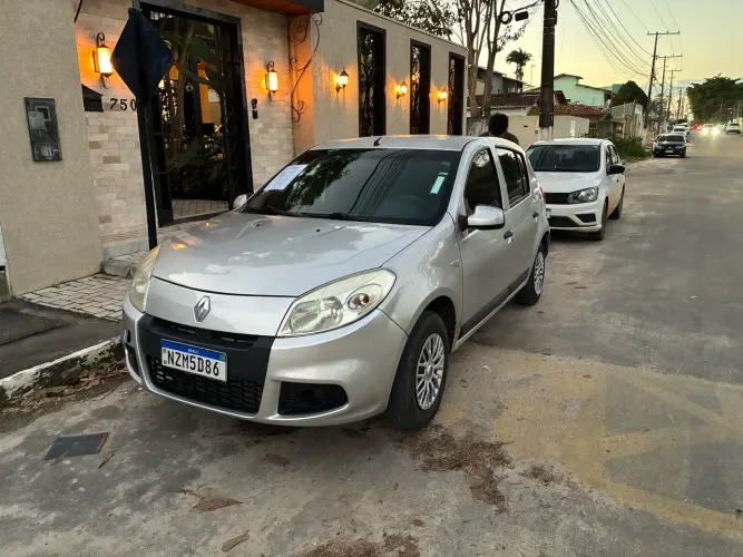 Renault Sandero Expression Hi-flex 1.6 8V 5P 2011