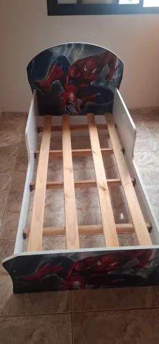 Cama infantil homem aranha menino