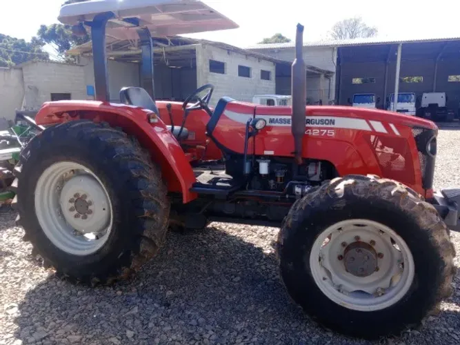 Trator Massey Ferguson 4275