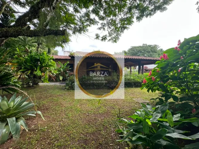 ALDEIA BARZA IMÓVEIS - ESQUINA E ACEITA CASA DE MENOR VALOR EM CONDOMÍNIO