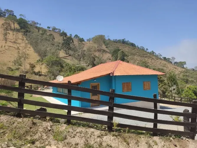 Oportunidade!! Incrível sítio de 48.400m2 no meio das montanhas! Marmelópolis MG