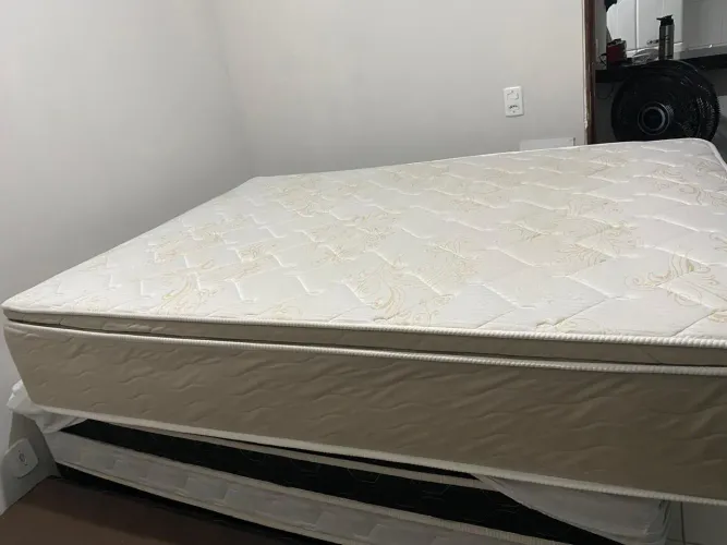 Colchao com box pillow top casal