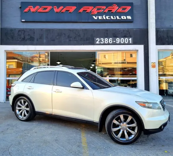 Infiniti FX 35 3.5 V6 AWD 4P Aut. 2005