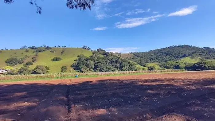 Terreno à venda, 96.800 m² por R$ 4.250.000 - Bairro do Serrano - São Bento do Sapucaí/SP