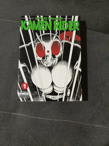 Kit Mangá: Kamen Rider + Solanin + Billy bat