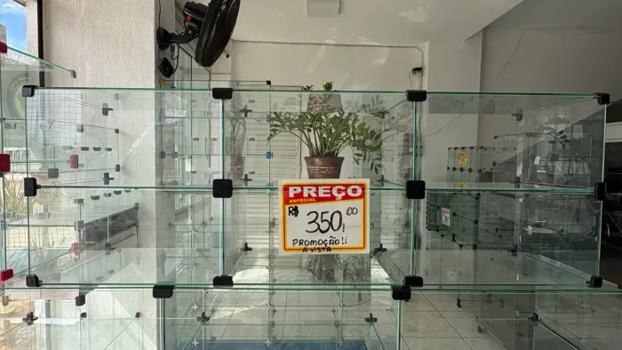 Vitrine para bolos e tortas 