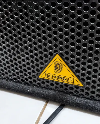 Alto-Falante Behringer
