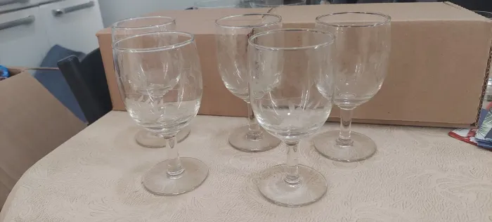 Conjunto de taças para vinho