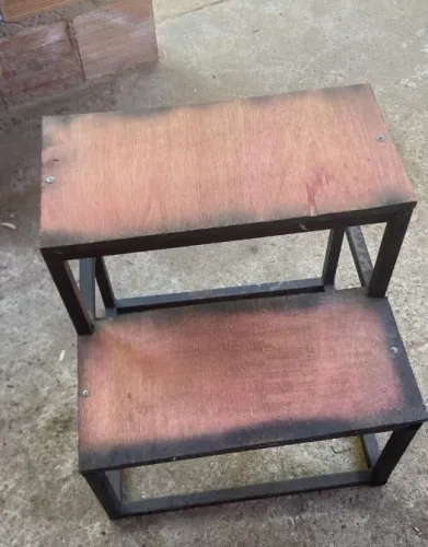 Escada para maca de estética