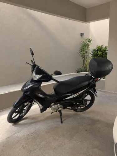 Avelloz AZ 01 50cc 2023