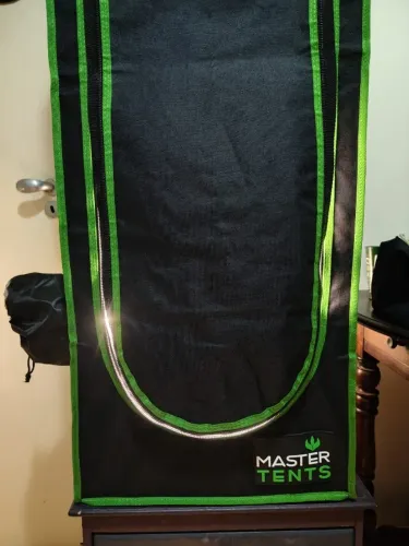 Kit Grow Indoor Completo - Estufa Master Tents 40x40 + Quantum Board LED 60W (Ape