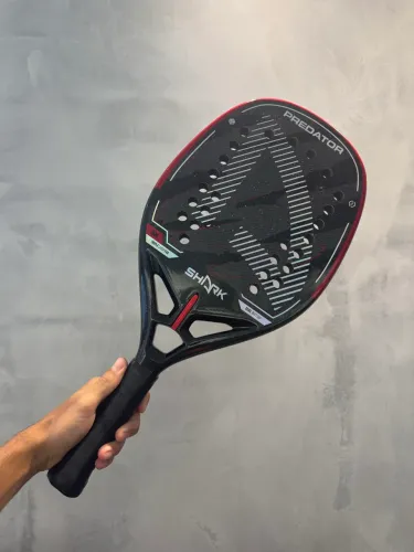 Raquete de beach Tennis Shark Predator 2026