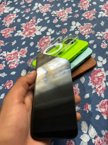 iPhone 13 128g verde