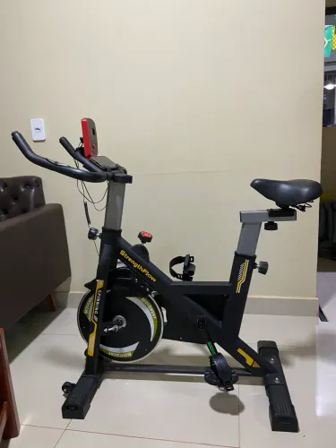 Vende-se Bicicleta Spinning Semi-nova