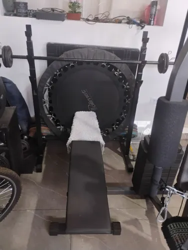 Aparelho de academia 
