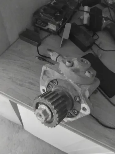 Bomba de alta S10 motor diesel 2.8 revisada