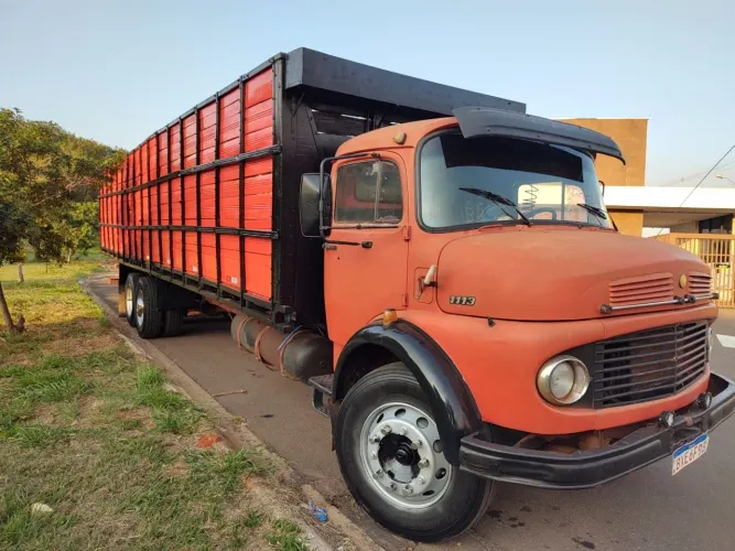 Vendo  MB 1113 boiadeiro 