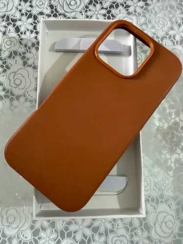 CASES PARA IPHONE 16 PRO