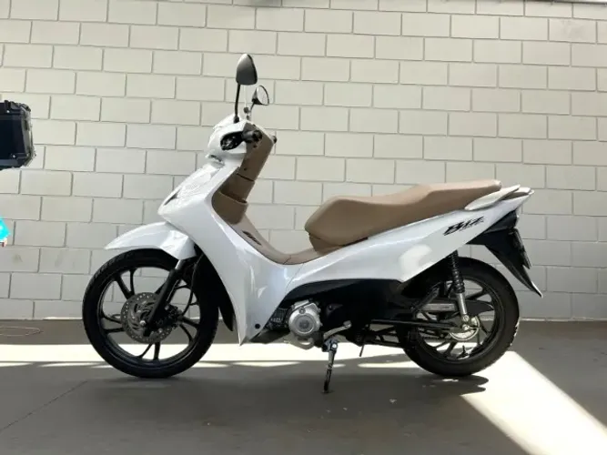 HONDA BIZ 125 EX 2025