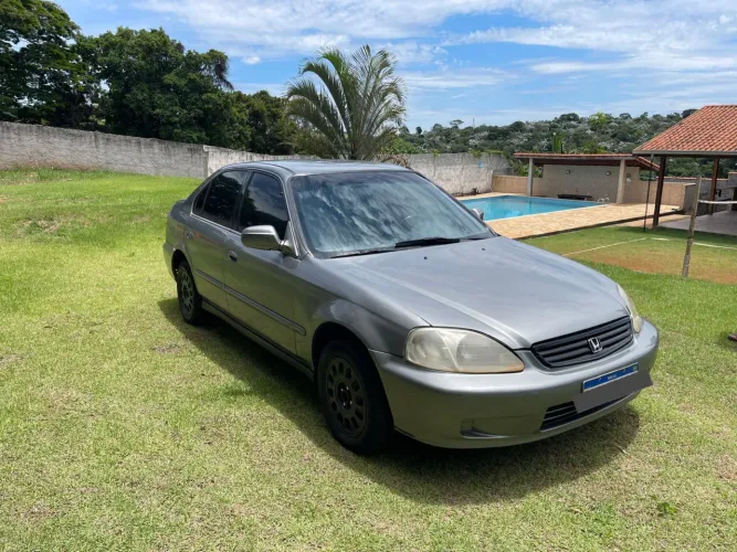 Honda Civic Sedan LX 1.6 16V Aut. 4P 2000