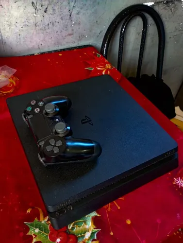 PS4 SLIM 500GB