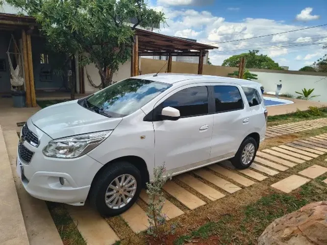 Chevrolet Spin LT 1.8 8V Econo.flex 5P Aut. 2013