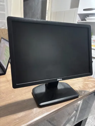 Monitor Dell 19 Polegadas LED LCD 60Hz PC Escritório VGA Usado