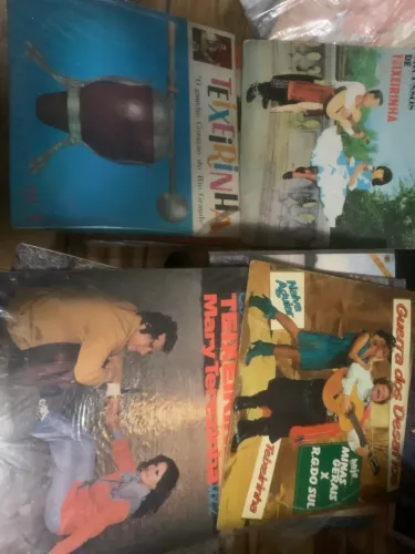 Quatro discos de vinil texeirinha
