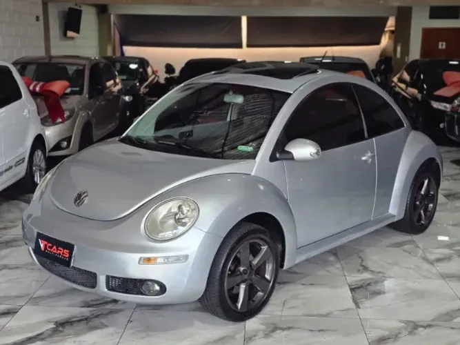Volkswagen New Beetle 2.0 MI Mec./aut. 2010