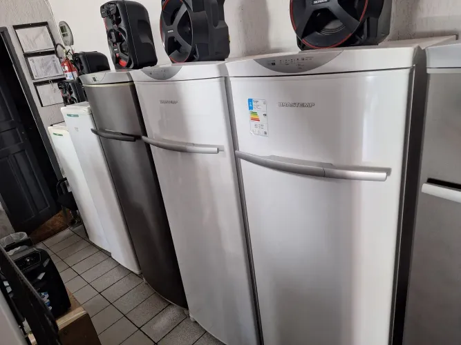 Freezer vertical