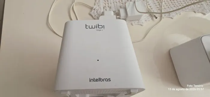 Quatro repetidores de wifi twibi giga +