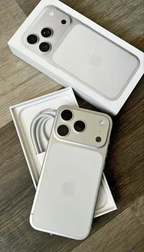 iPhone 17 pro Max 256gb SILVER LINDO NOVO