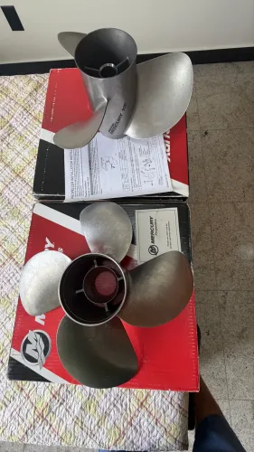 Hélices Mercury Original
