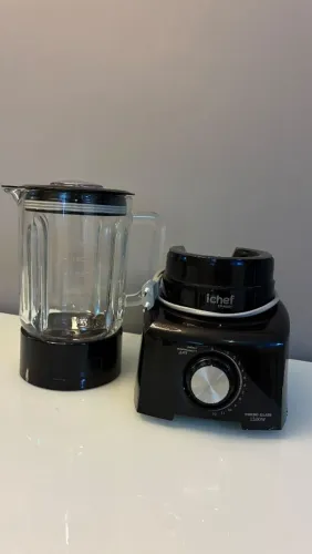 Liquidificador com copo de vidro 1.5L