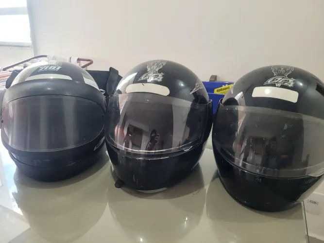 Capacete